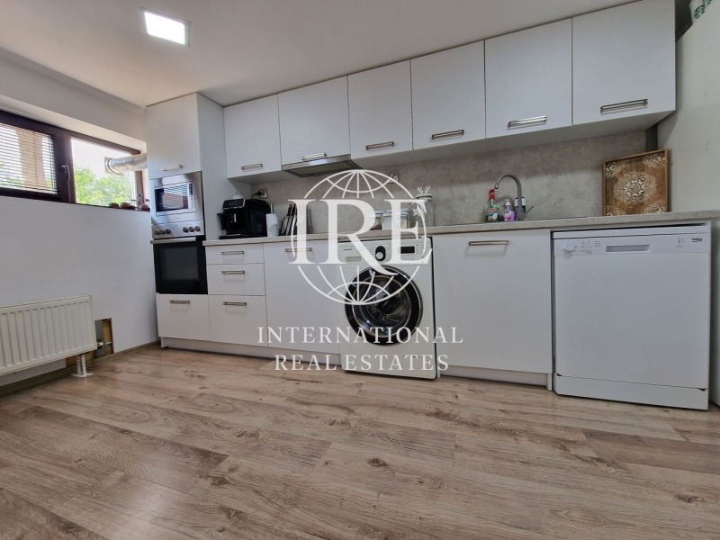 Продава КЪЩА, с. Ловчанци, област Добрич, снимка 7 - Къщи - 53187934