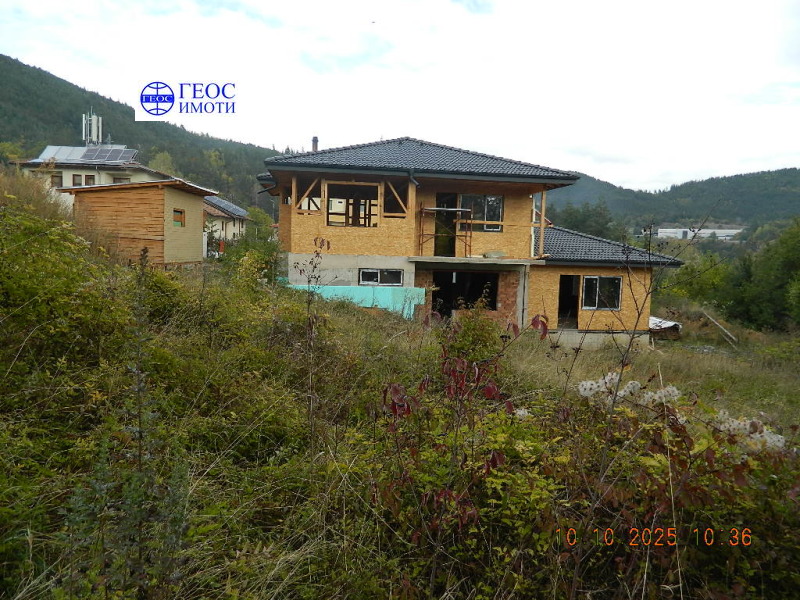 Продава  Парцел град Смолян , Нов център , 590 кв.м | 85931801 - изображение [4]