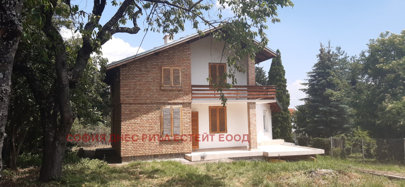 Продава КЪЩА в град София, с. Бистрица - 200 кв.м / 535 000 € » 1 046 369.05 лв., СОФИЯ ДНЕС РИЪЛ ЕСТЕЙТ ЕООД