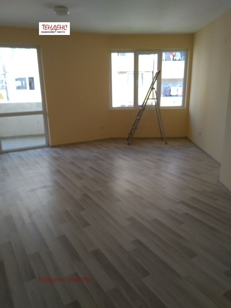 À venda  1 quarto Kardjali , Vazrojdenci , 79 m² | 84855678 - imagem [2]