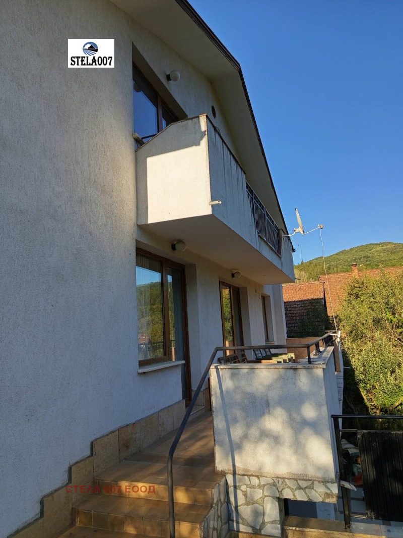 Продава ЕТАЖ ОТ КЪЩА, с. Искрец, област София област