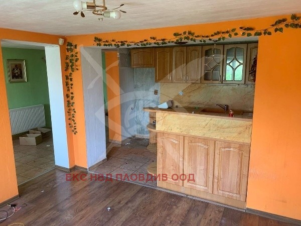Продава КЪЩА, с. Градина, област Пловдив, снимка 3 - Къщи - 54700930