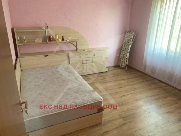 Продава КЪЩА, с. Градина, област Пловдив, снимка 2 - Къщи - 54700930