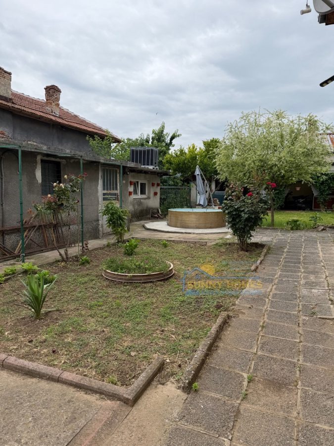 Продава КЪЩА, гр. Павликени, област Велико Търново, снимка 2 - Къщи - 54960644