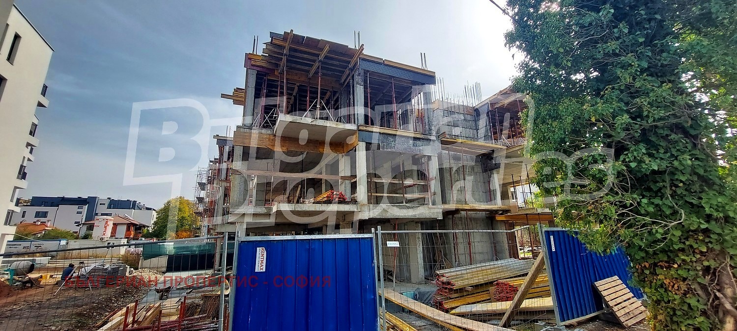 Продава 3-СТАЕН, гр. София, Дружба 1