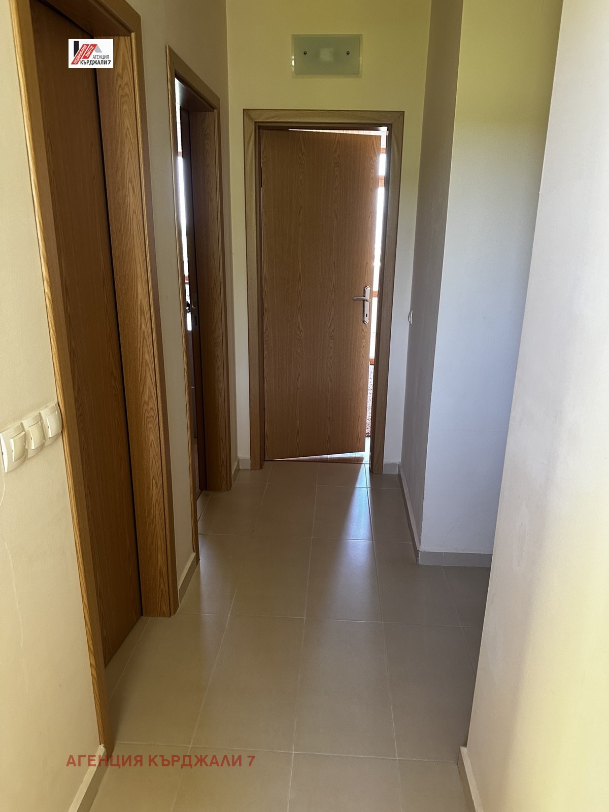 Продава КЪЩА, с. Срединка, област Кърджали, снимка 13 - Къщи - 54828894