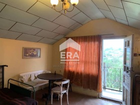 Hus Ljubenovo, region Haskovo