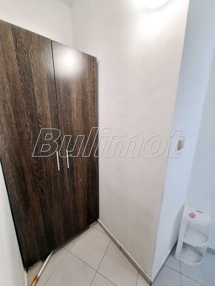 Продава  1-стаен град Варна , Център , 45 кв.м | 50178219 - изображение [8]