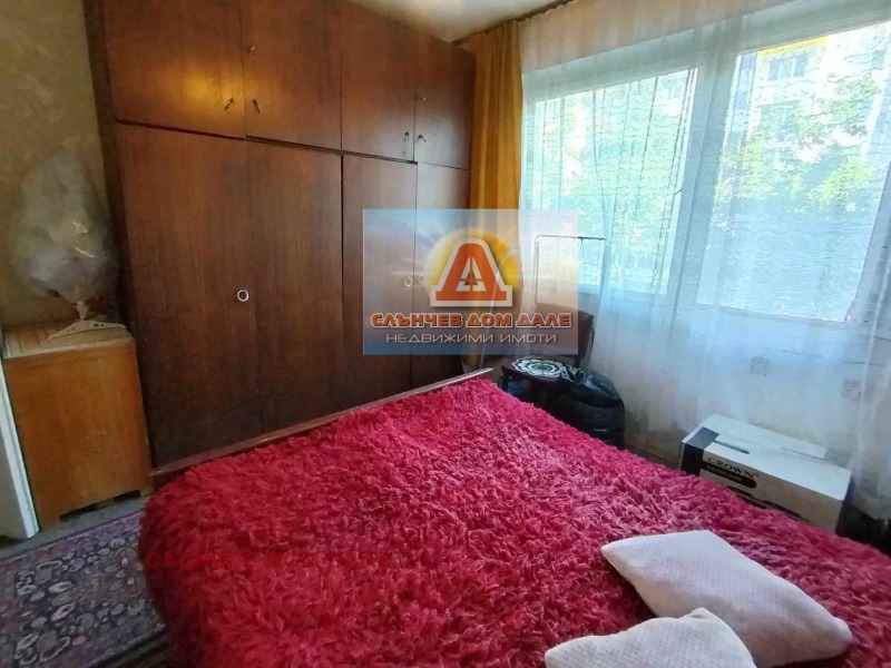 Продава  2-стаен град Шумен , Тракия , 58 кв.м | 67947544 - изображение [8]