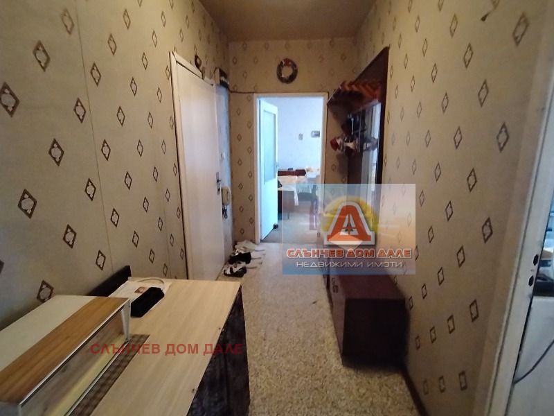 De vânzare  1 dormitor Șumen , Traciia , 58 mp | 67947544 - imagine [9]