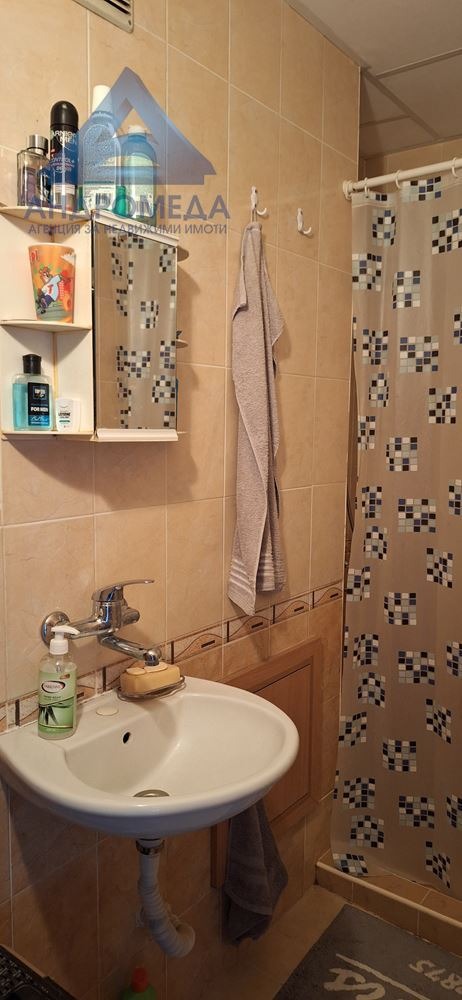 Продава  3-стаен град Плевен , Дружба 1 , 76 кв.м | 62741462 - изображение [16]