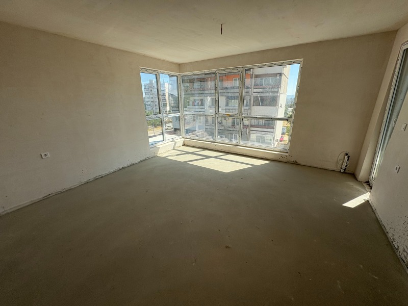 Продава  3-стаен град Шумен , Боян Българанов 1 , 78 кв.м | 15519530 - изображение [3]