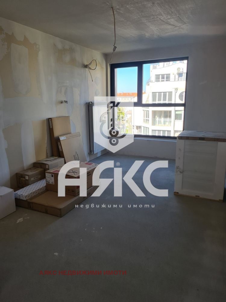 Продава 3-СТАЕН, гр. София, Зона Б-5, снимка 2 - Апартаменти - 52249264