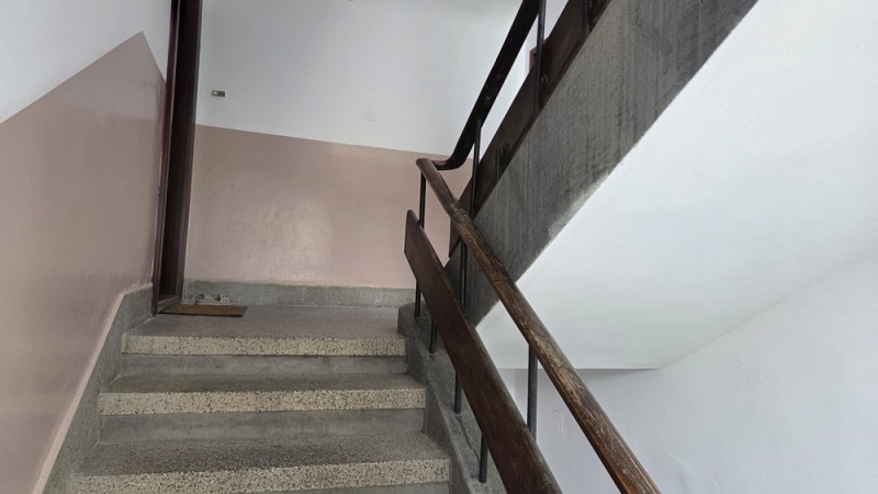 Till salu  3 sovrum Blagoevgrad , Idealen centar , 107 kvm | 98302651 - bild [9]