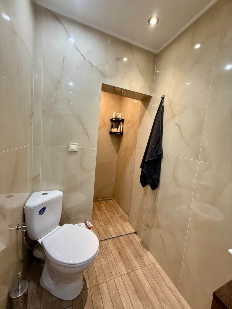 Myytävänä  3 makuuhuonetta Sofia , Družba 2 , 117 neliömetriä | 37281546 - kuva [12]
