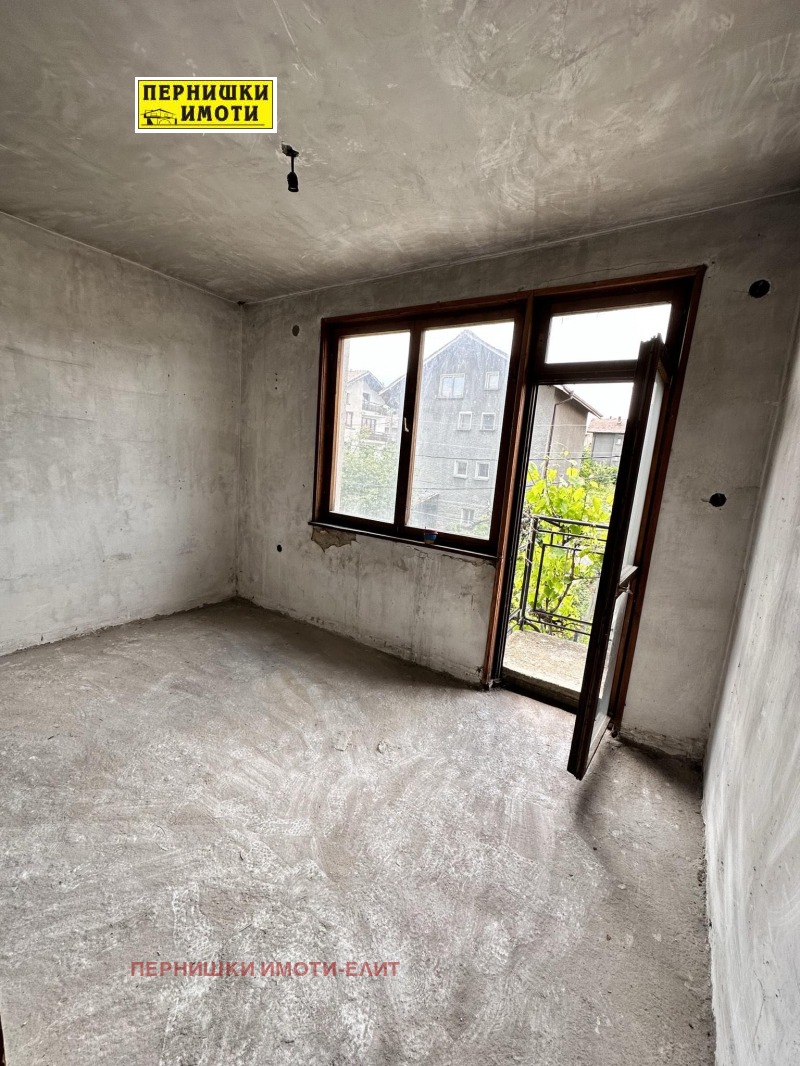 Продава  Етаж от къща град Перник , Могиличе , 136 кв.м | 29689473 - изображение [6]