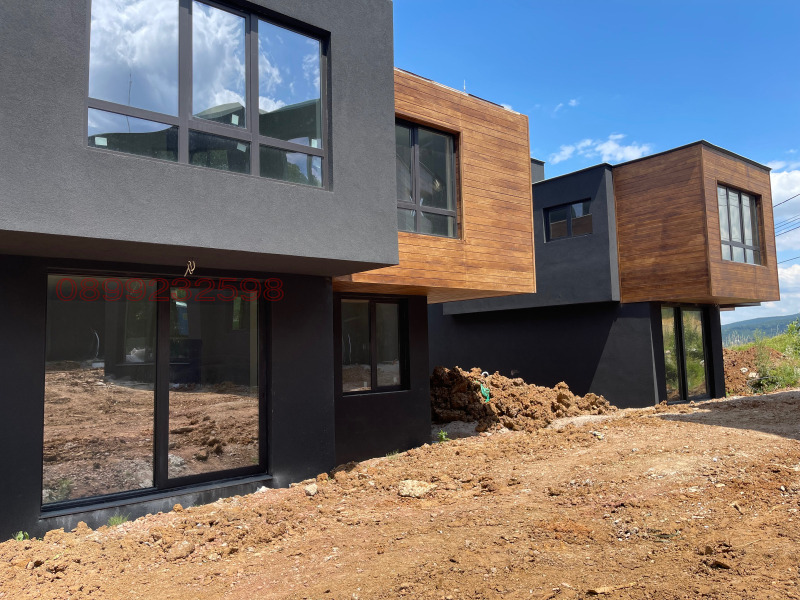 Satılık  Ev Sofia , m-t Kambanite , 260 metrekare | 69698100