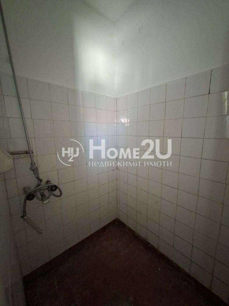 Продава КЪЩА, гр. Вълчи дол, област Варна, снимка 10 - Къщи - 56172419