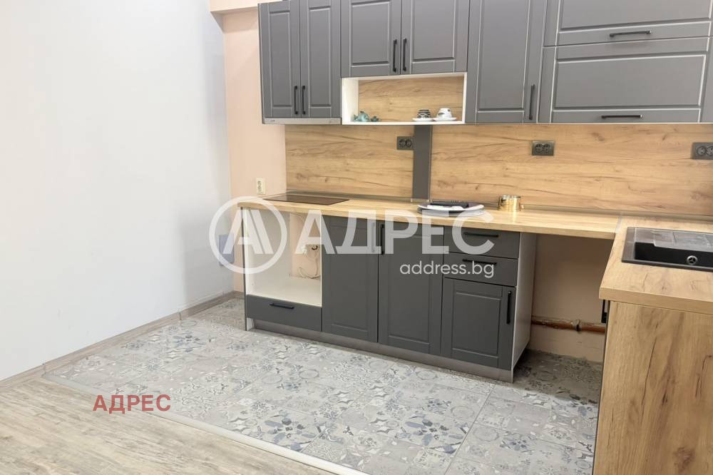 Продава 3-СТАЕН, гр. Варна, Център, снимка 2 - Апартаменти - 55013494