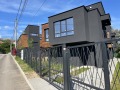 Продава КЪЩА, град София, м-т Камбаните • 473000 € / 925107.59 лв. • 43822301 6