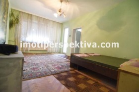 2 Schlafzimmer Kjutschuk Parisch, Plowdiw 1