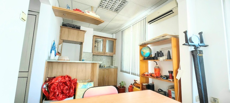Продава  2-стаен град Варна , ЖП Гара , 70 кв.м | 91211227 - изображение [8]