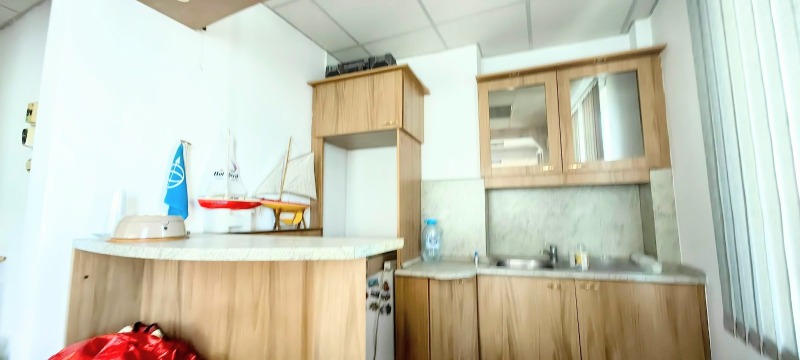 Продава  2-стаен град Варна , ЖП Гара , 70 кв.м | 91211227 - изображение [9]