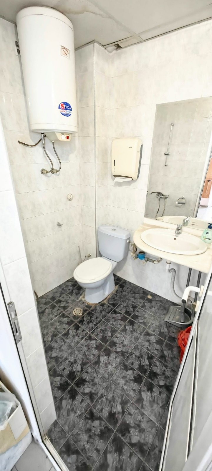 Продава  2-стаен град Варна , ЖП Гара , 70 кв.м | 91211227 - изображение [13]
