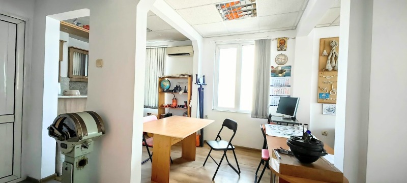 Продава  2-стаен град Варна , ЖП Гара , 70 кв.м | 91211227 - изображение [7]