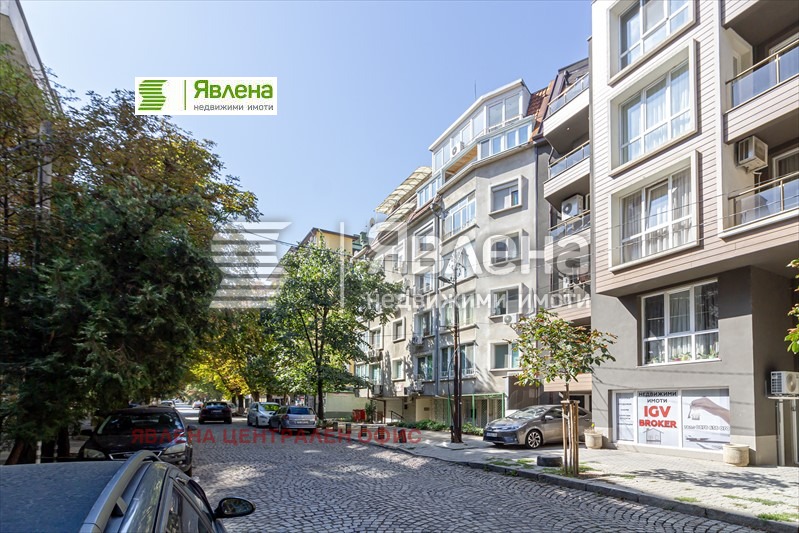 De vânzare  2 dormitoare Sofia , Țentâr , 101 mp | 45505523