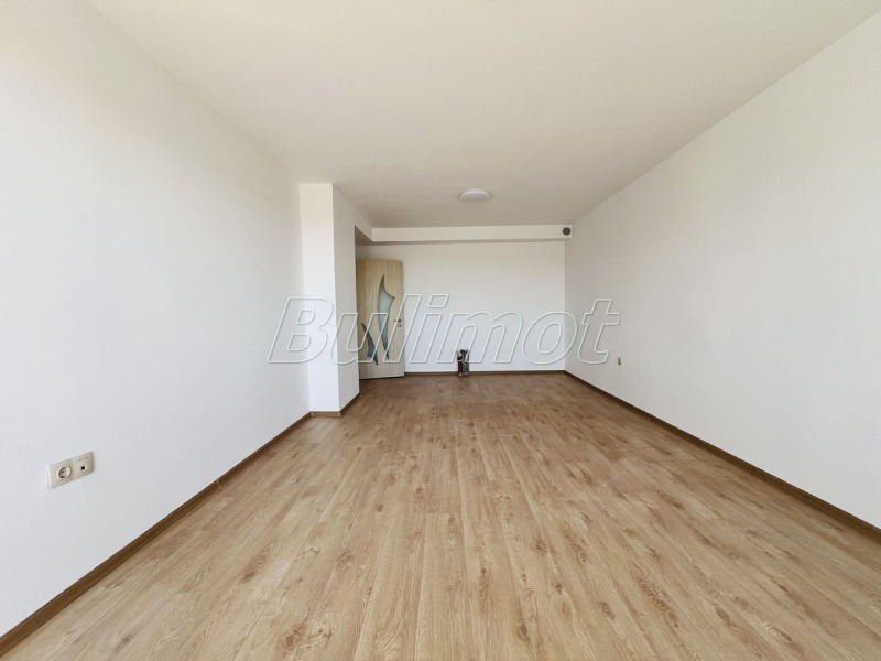 Продава  3-стаен град Варна , Трошево , 65 кв.м | 66403599 - изображение [2]