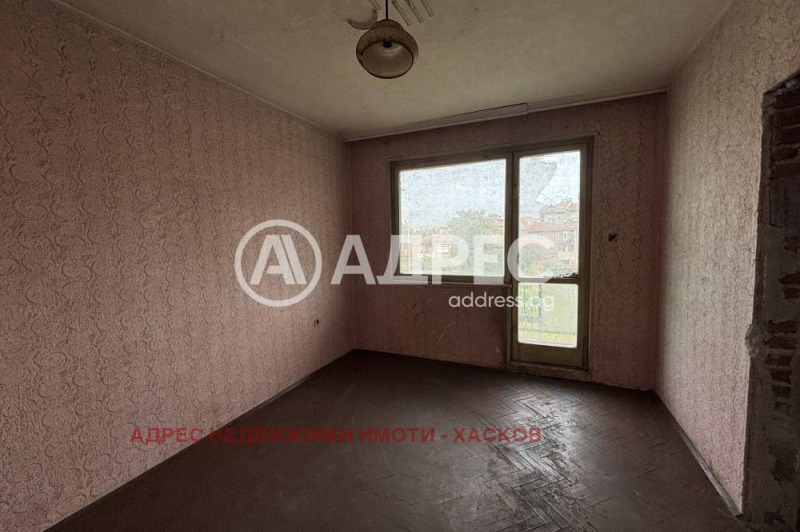 Продава 3-СТАЕН, гр. Хасково, Център, снимка 4 - Апартаменти - 52306589