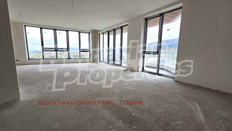 En venta  3+ dormitorios Sofia , Krastova vada , 227 metros cuadrados | 46951928