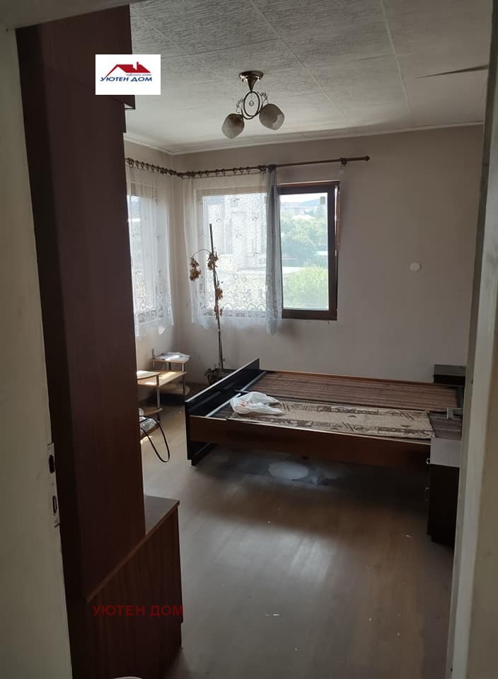 Na prodej  Podlaha domu oblast Shumen , Veliki Preslav , 84 m2 | 35183583 - obraz [2]