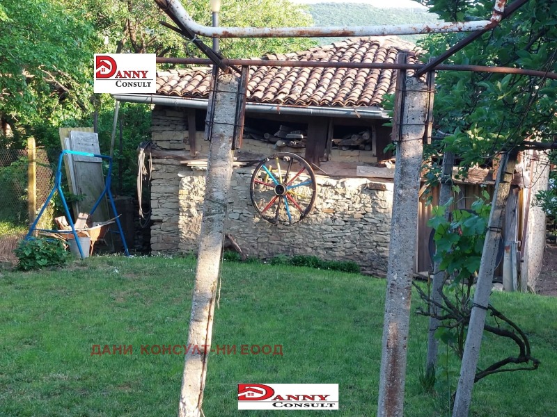 Продава КЪЩА, с. Димча, област Велико Търново, снимка 3 - Къщи - 53384513