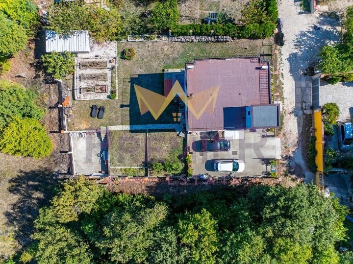 Продава КЪЩА, гр. Варна, м-т Перчемлията, снимка 13 - Къщи - 53782084