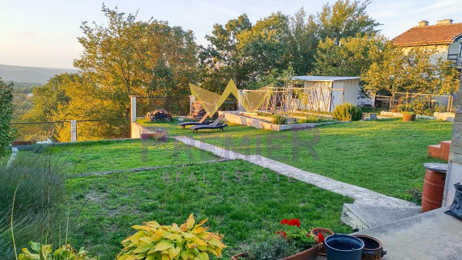 Продава КЪЩА, гр. Варна, м-т Перчемлията, снимка 12 - Къщи - 53782084