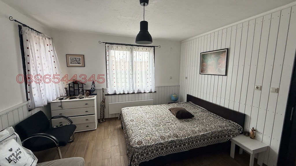 Продава КЪЩА, с. Бенковски, област София област, снимка 17 - Къщи - 54739751