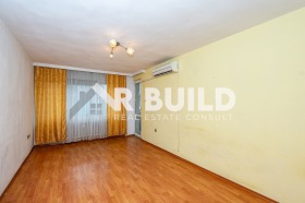 2 bedroom Tsentar, Plovdiv 1