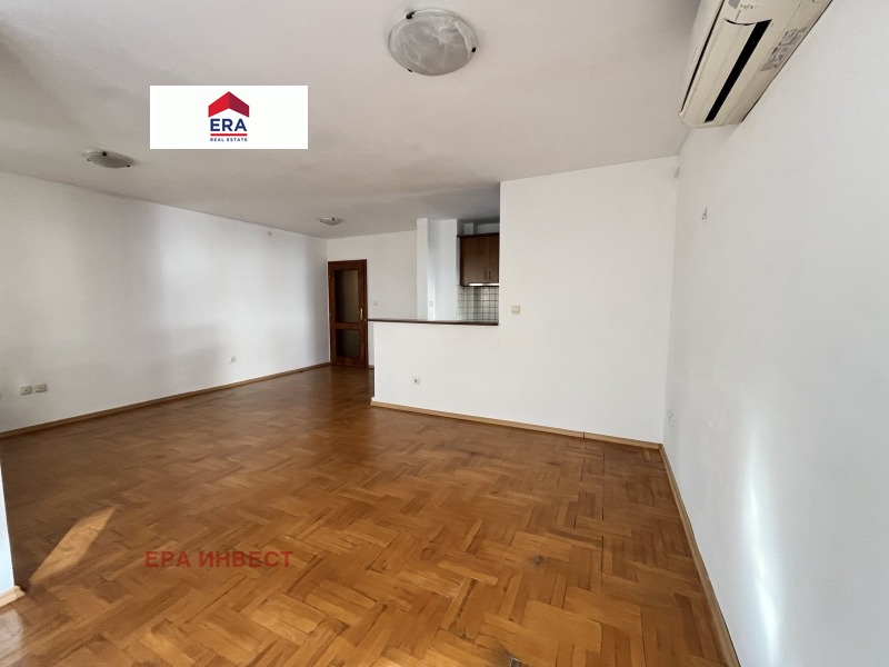 Продава 3-СТАЕН, гр. София, Манастирски ливади, снимка 2 - Aпартаменти - 48035146