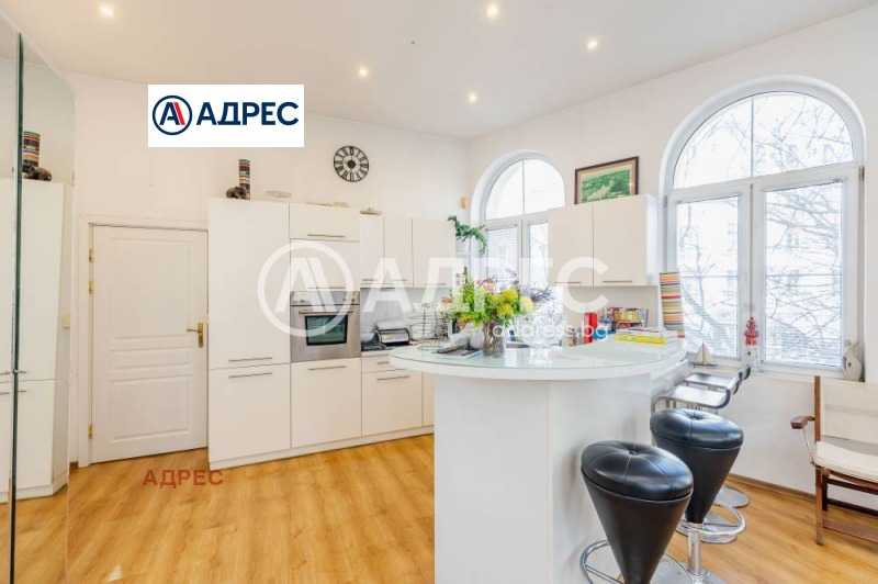 Продава КЪЩА, гр. Варна, ЖП Гара, снимка 9 - Къщи - 53176176