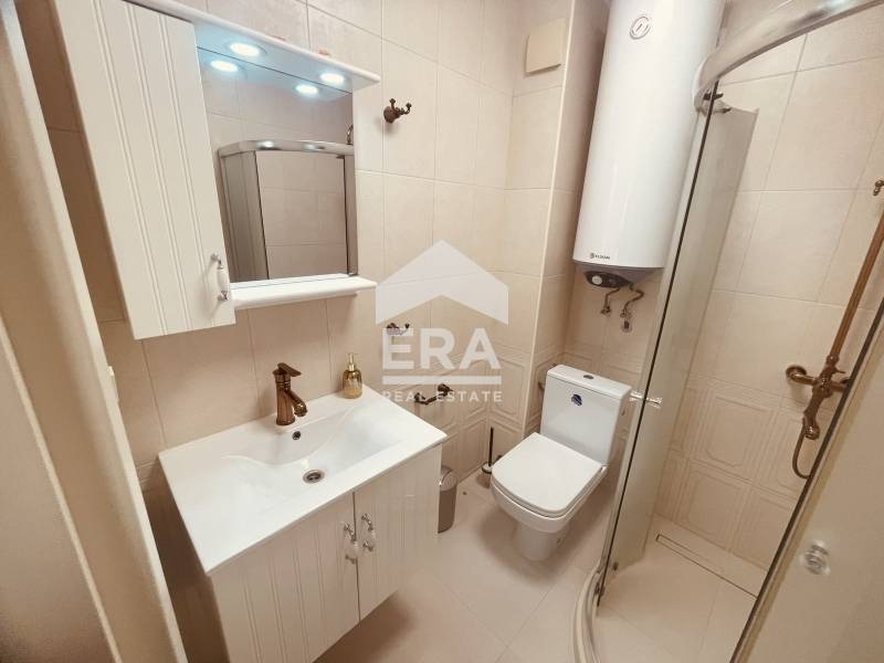 Продава КЪЩА, с. Рогачево, област Добрич, снимка 16 - Къщи - 53799796