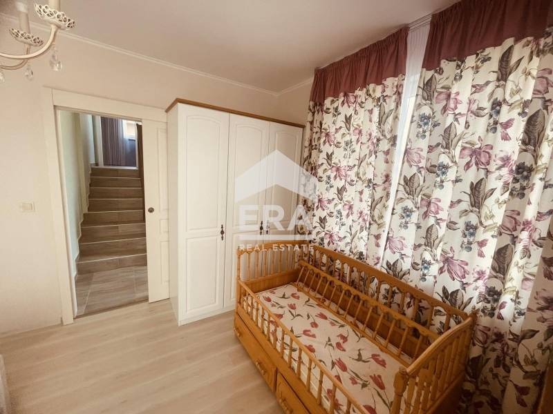 Продава КЪЩА, с. Рогачево, област Добрич, снимка 7 - Къщи - 53799796