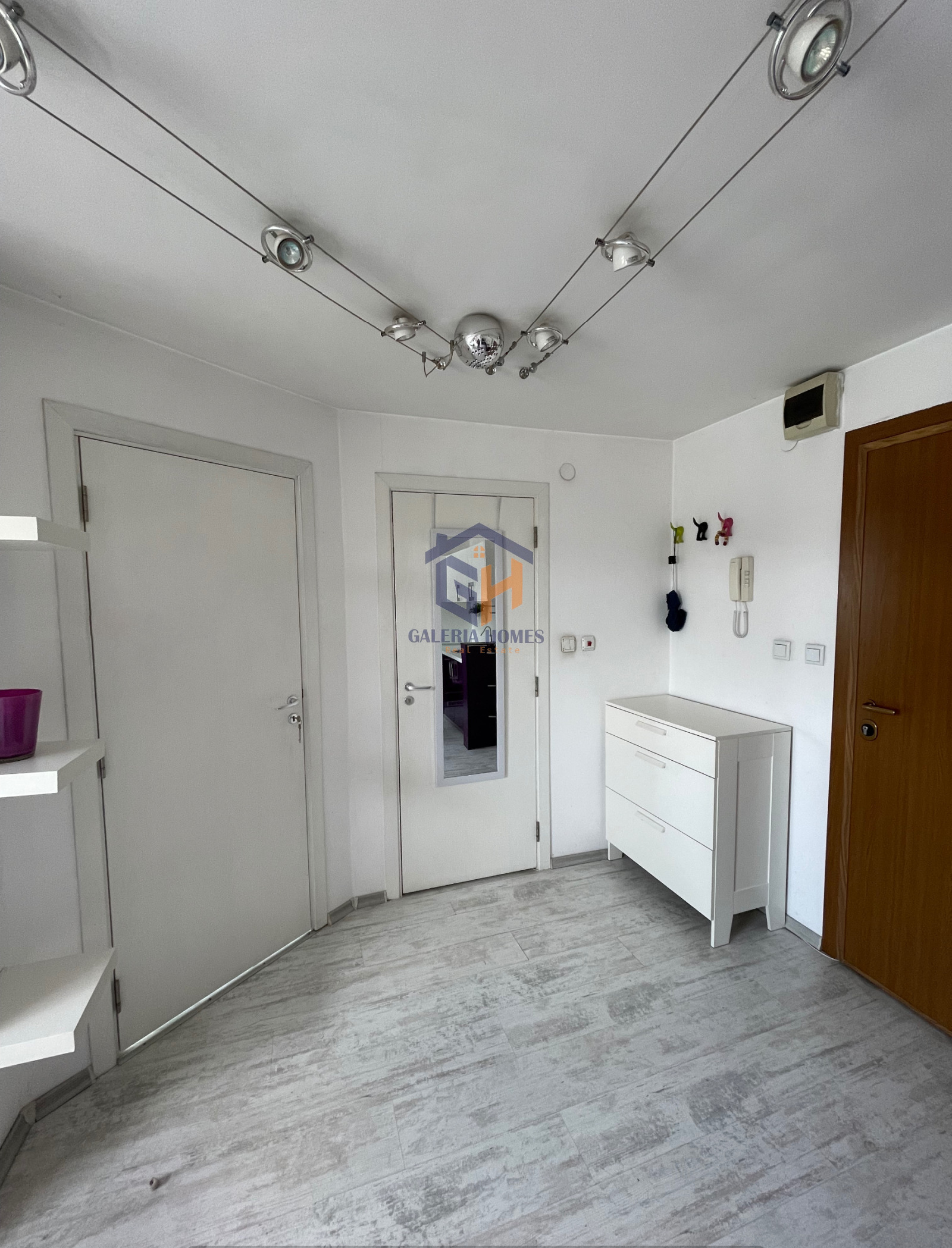 Продава 2-СТАЕН, гр. София, Изток, снимка 6 - Апартаменти - 53884718