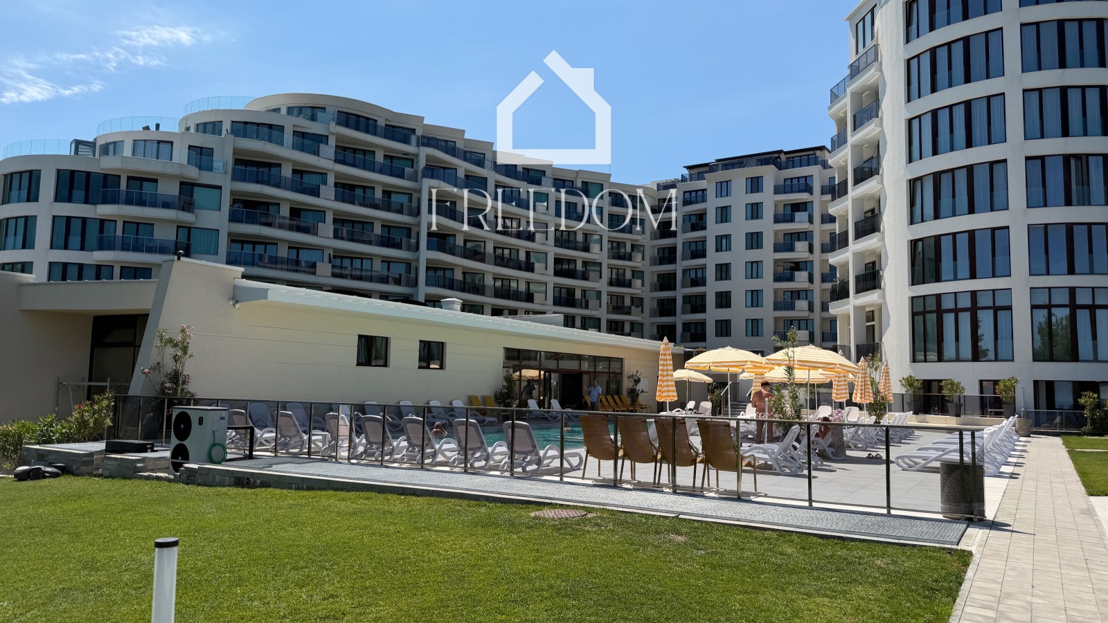 Продава  2-стаен град Варна , м-т Ален мак , 59 кв.м | 82414343