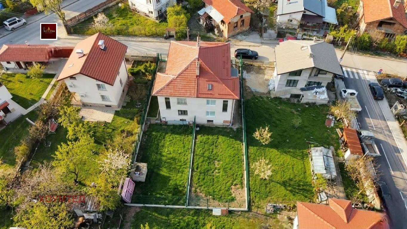 Продава КЪЩА, гр. Сапарева баня, област Кюстендил, снимка 2 - Къщи - 53897305