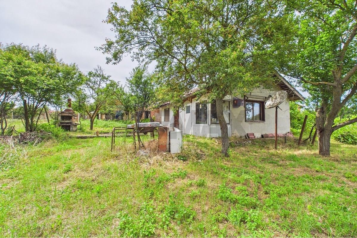 Продава КЪЩА, с. Славеево, област Добрич, снимка 5 - Къщи - 55023165