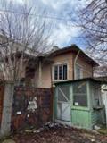 Продава КЪЩА, град Плевен, 9-ти квартал • 85000 € • 68210157 — Holmes.bg
