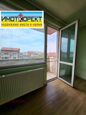 3+ camere da letto Mladost, Pazardgik 11