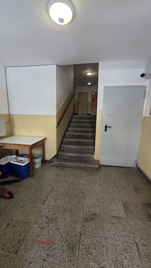 Продава 2-СТАЕН, гр. Радомир, област Перник, снимка 3 - Апартаменти - 56493633